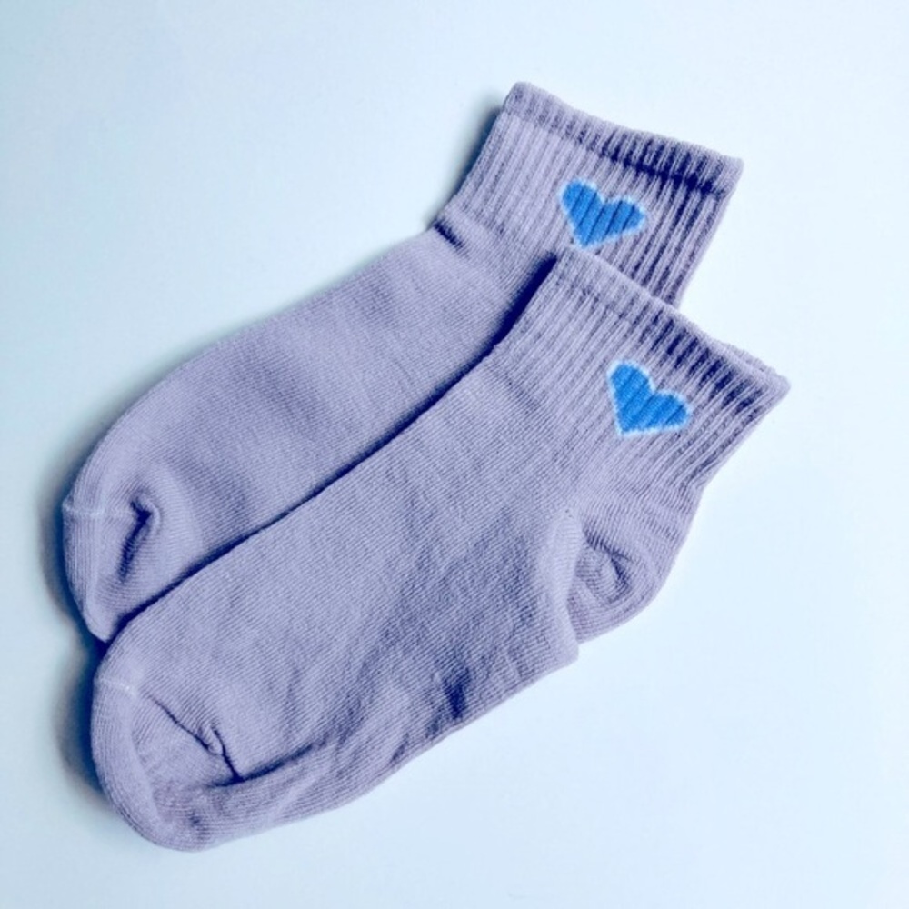 🍒 5/$25 🍒 Women's Ankle Crew Socks with Hearts Tan & Blue
